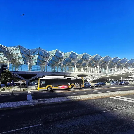 アパート Bom Dia Parque Nacoes Lisboaz *