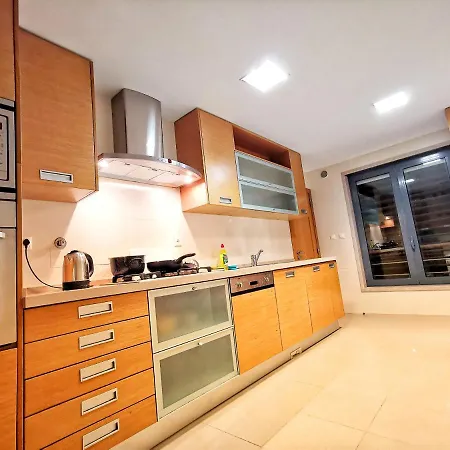 Apartament Bom Dia Parque Nacoes Lisboaz *