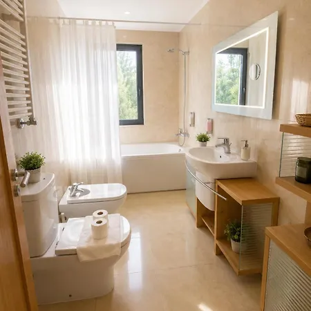 Bom Dia Parque Nacoes Lisboaz Apartmán *